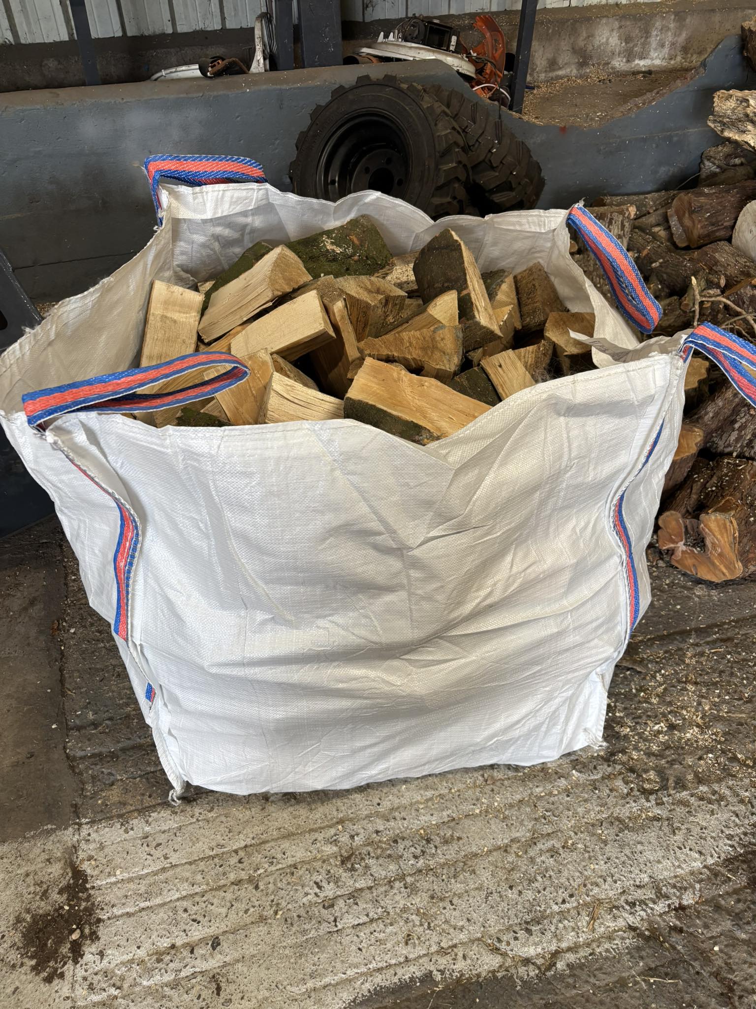 Seasoned Hardwood - Bulk Bag